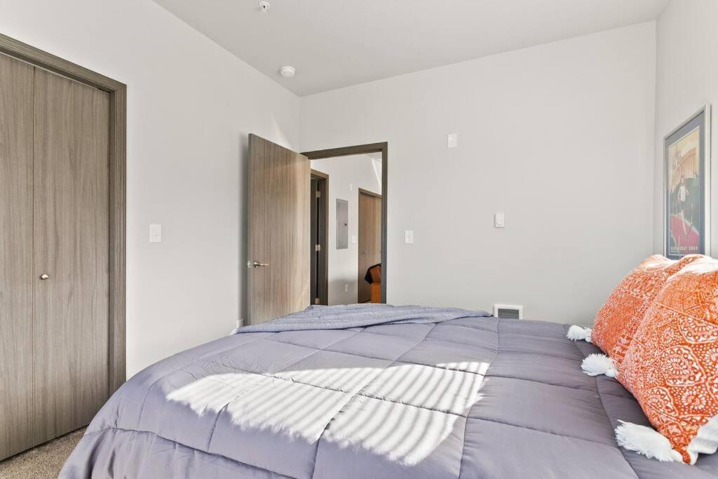 스포캔 New 2 Bed 2 Bath Near Perry District And Dt 아파트 외부 사진